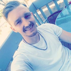 Meet your Posher, Vance